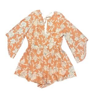 Blush BJ Boho Trendy Romper Peach Floral Shorts, Size 1XL or 16, NWOT